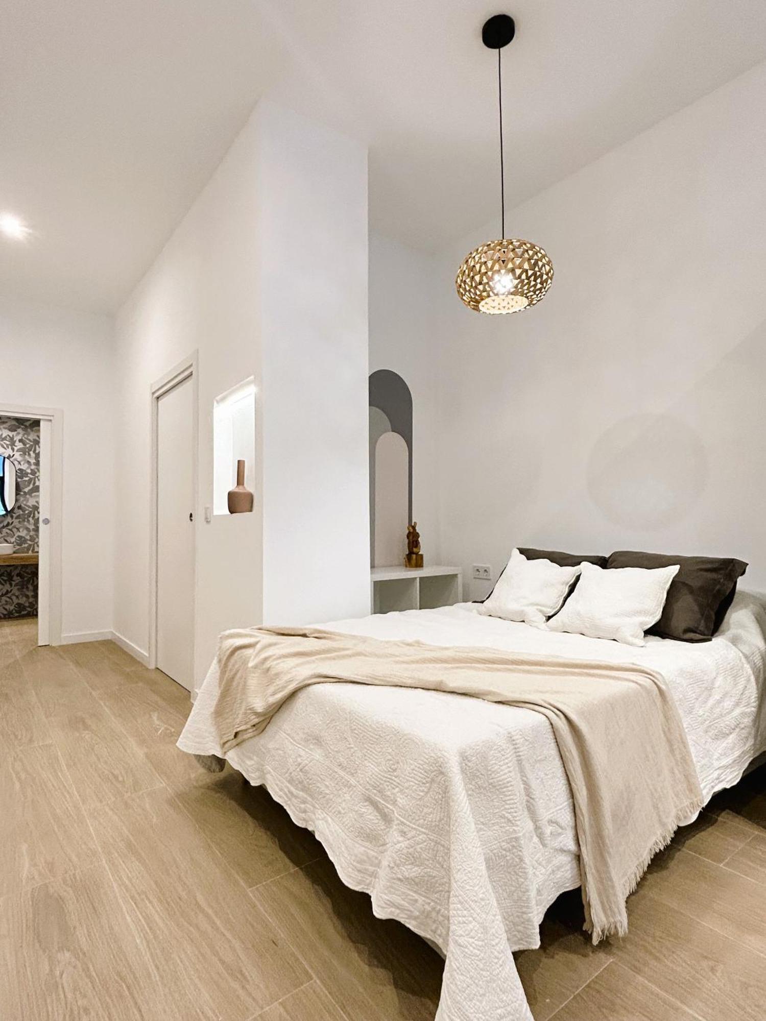 Estudio A Estrenar A Metros De Los Jardines Del Turia Valencia Rum bild